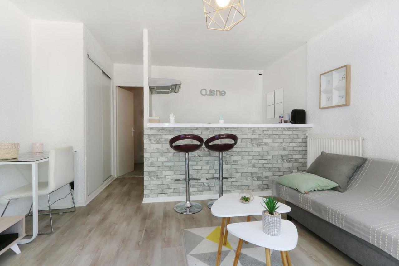 L Escapade, Wifi, Parking, Netflix, Appart 2Pers Apartment Montpellier Exterior photo